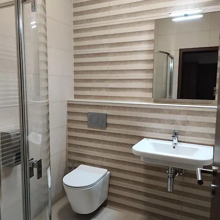 River Apartmanhaz Jaszbereny Exterior photo