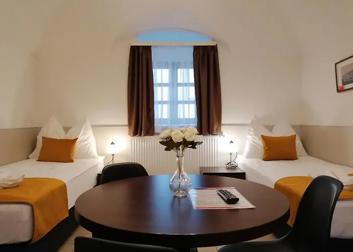 River Apartmanhaz