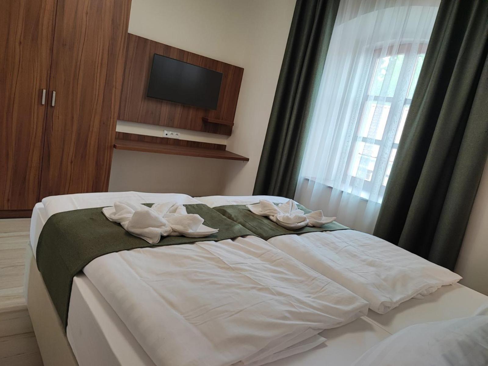 River Apartmanhaz Apartment